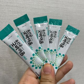 프리마인 유산균 국가지정연구소 선정, 살아있는 생유산균 200억 마리의 힘. 유산균n굿바이옴플러스 — 5점을 준 리뷰어가 2021년 9월 올린 사용 사진