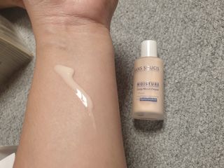 산수시 데포 세럼 수분 물광 비타민 에센스 50ml 기초화장품 — 5점을 준 리뷰어가 2021년 7월 올린 사용 사진