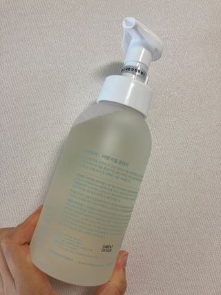 아미퓨어 [라이브] 피부장벽 강화를 위한 머랭 버블 클렌저 천연계면활성제로 온가족 사용가능 — 5점을 준 리뷰어가 2021년 7월 올린 사용 사진
