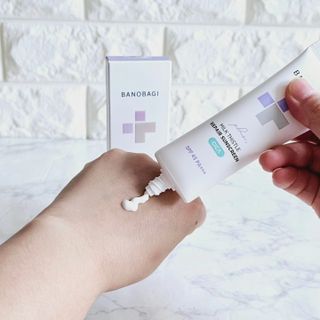 바노바기 코스메틱 바노바기 밀크씨슬 리페어 시카 폼 클렌저 플러스 120ml + 선스크린 플러스 50ml — 4.5점을 준 리뷰어가 2023년 8월 올린 사용 사진