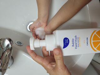 카오리온코스메틱스 클린온 버블 핸드 워시 500ml — 5점을 준 리뷰어가 2021년 8월 올린 사용 사진