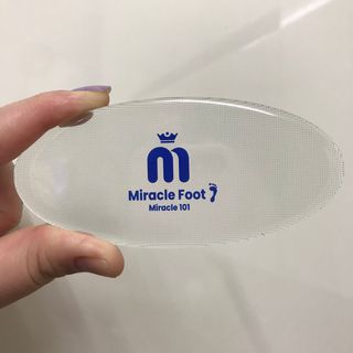 미라클풋 유리발각질제거기 물없이 쓱싹쓱싹 몇번만에 발각질 완벽제거 — 5점을 준 리뷰어가 2021년 9월 올린 사용 사진