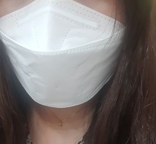 케이파이 항균 마스크 [케이파이] 항균 마스크 60매입 (개별 포장) 숨쉬기 편하여, 야외에서 운동할 때 사용이 편합니다. — 5점을 준 리뷰어가 2022년 7월 올린 사용 사진