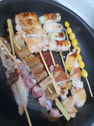 [다물꼬치] 모듬꼬치 10개 +데리야끼소스120g+매운고추소스120g — 5점을 준 리뷰어가 2021년 10월 올린 사용 사진