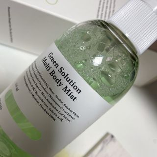 [녹산] 그린 솔루션 멀티 클렌징 오일 + 그린 솔루션 멀티 바디 미스트 — 1.5점을 준 리뷰어가 2022년 10월 올린 사용 사진