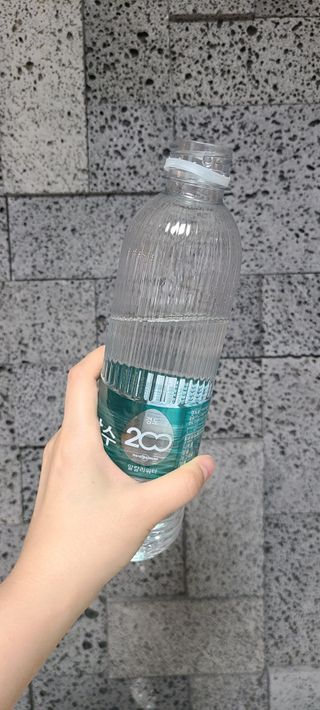 닥터유 제주용암수 닥터유 용암수 — 5점을 준 리뷰어가 2021년 8월 올린 사용 사진