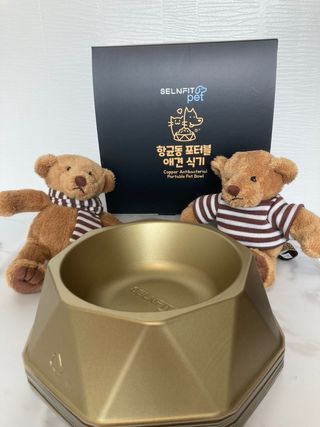 [세싹보울] 세균 싹~ 사라지는 셀앤핏 펫 항균동 애견식기 — 5점을 준 리뷰어가 2021년 6월 올린 사용 사진