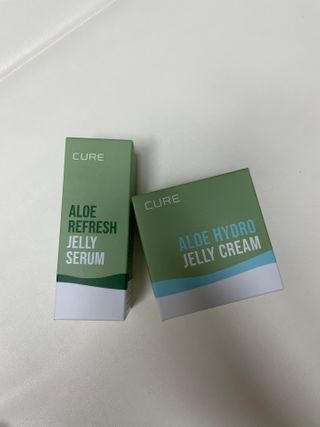 김정문알로에 큐어 큐어 알로에 리프레쉬 젤리 세럼, 큐어 알로에 하이드로 젤리 크림 — 5점을 준 리뷰어가 2021년 3월 올린 사용 사진