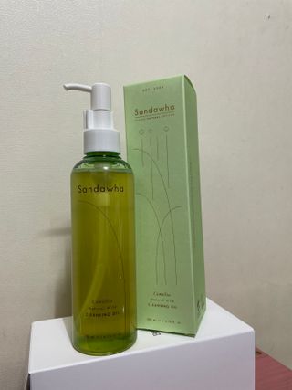 스킨큐어 산다화 순한 클렌징 동백 오일 200ml — 4점을 준 리뷰어가 2023년 4월 올린 사용 사진
