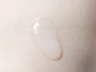 나우 [리브엠] 123억개 엑소좀으로 채운 눈부신 광채, 엑소코어 화이트닝 텐션 앰플 — 4점을 준 리뷰어가 2023년 8월 올린 사용 사진