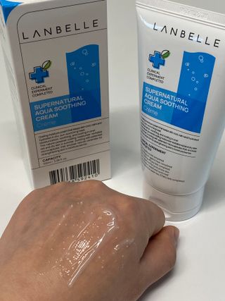 랑벨 수퍼내츄럴 아쿠아 수딩 크림 100ml — 5점을 준 리뷰어가 2023년 2월 올린 사용 사진