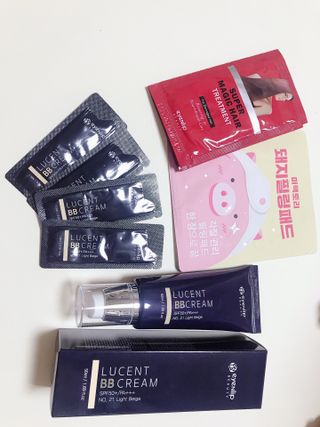 아이앤립 / EYENLIP 아이앤립 루센트 비비크림 2 Color — 5점을 준 리뷰어가 2021년 8월 올린 사용 사진