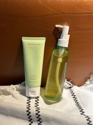 스킨큐어 산다화 순한 클렌징 동백 오일 200ml — 4점을 준 리뷰어가 2023년 4월 올린 사용 사진