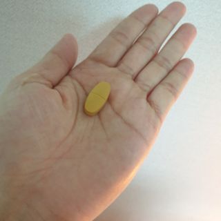 Swisse 스위스 고함량 밀크씨슬 35,000mg 60정 — 5점을 준 리뷰어가 2021년 11월 올린 사용 사진