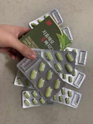 클린24시간 지중해로 쏙빠지다 1SET (800mg*60정) — 3점을 준 리뷰어가 2023년 4월 올린 사용 사진