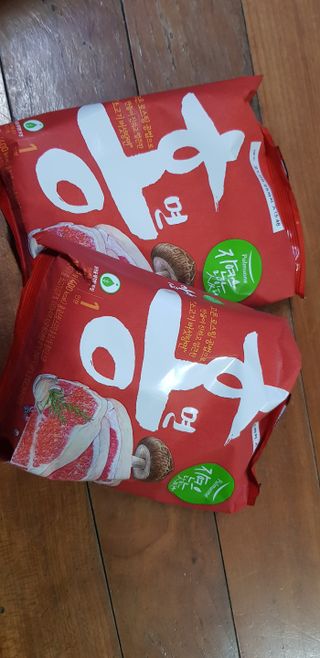 [풀무원] 자연은맛있다 정면, 백면, 홍면  세트 — 5점을 준 리뷰어가 2021년 4월 올린 사용 사진