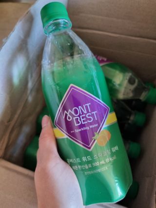 몽베스트 Montbest with Sparkling water Lemon OR Lime 20병(랜덤) — 4점을 준 리뷰어가 2021년 10월 올린 사용 사진