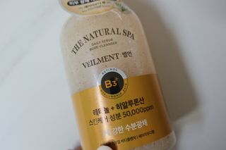벨먼 내추럴스파 수분광채 스크럽 바디워시 600ml 5종 — 5점을 준 리뷰어가 2022년 5월 올린 사용 사진