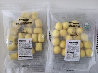 Dog&Ball 독앤볼 [Dog&Ball] 미니찹쌀볼도그 찹쌀치즈볼 — 5점을 준 리뷰어가 2021년 8월 올린 사용 사진