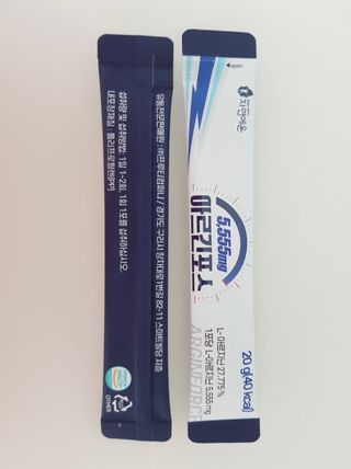 자연에온 아르긴포스 L-아르기닌 5555mg 스틱 15개입 1박스 — 5점을 준 리뷰어가 2021년 4월 올린 사용 사진