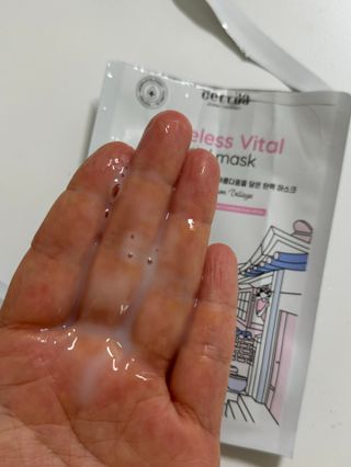 세뚜아(Cettua) [세뚜아] 타임리스 바이탈 페이셜 마스크팩  Cettua Timeless  Vital Mask 5매 — 5점을 준 리뷰어가 2024년 5월 올린 사용 사진