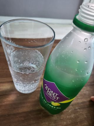 몽베스트 Montbest with Sparkling water Lemon OR Lime 20병(랜덤) — 5점을 준 리뷰어가 2022년 6월 올린 사용 사진