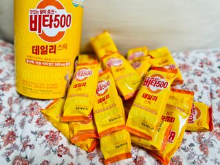 광동생활건강 [광동] 제니비타민C 비타500데일리스틱 180포+제니등신대+제니스티커 — 5점을 준 리뷰어가 2021년 12월 올린 사용 사진