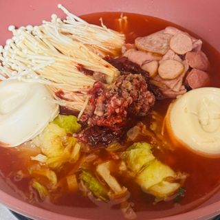 프레시지 *구매평/[쵸이닷직원食당]이태원식부대찌개_455G — 5점을 준 리뷰어가 2025년 9월 올린 사용 사진