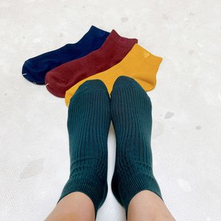 [사이즈가 있는 양말 필로이] 남/여 골지 발목 양말 4족 세트 남【S, M, L, XL】여【S, M, L】_컬러 랜덤 — 4.5점을 준 리뷰어가 2022년 6월 올린 사용 사진