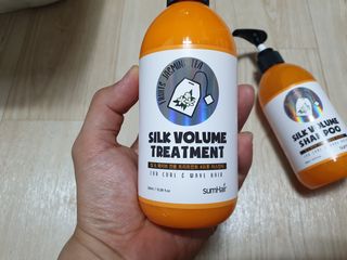 썸헤어 / SUMHAIR 썸헤어 실크 볼륨 샴푸+트리트먼트 프룻자스민티 — 5점을 준 리뷰어가 2021년 7월 올린 사용 사진