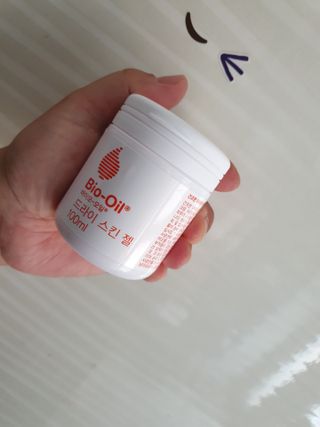 바이오오일 [바이오-오일] 드라이 스킨 젤 100ml — 4.5점을 준 리뷰어가 2021년 8월 올린 사용 사진