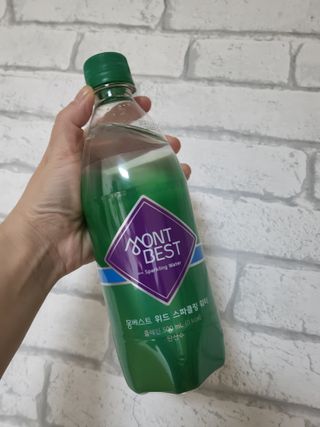 몽베스트 Montbest with Sparkling water Plain 20병 — 5점을 준 리뷰어가 2021년 10월 올린 사용 사진