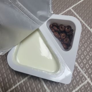매일바이오 토핑요거트 — 5점을 준 리뷰어가 2021년 6월 올린 사용 사진
