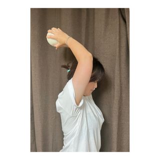 [트라택] 홈 필라테스 SET [미니짐볼+웨이트볼(0.5kg&1kg+요가블럭] — 5점을 준 리뷰어가 2022년 7월 올린 사용 사진