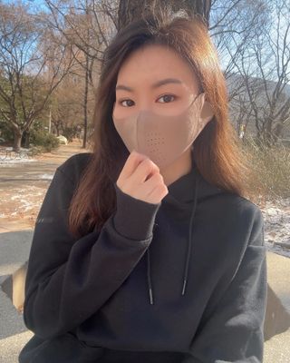 [AVAVE] 어베이브 페이스히트 스포츠 골프 방한 페이스 마스크 — 5점을 준 리뷰어가 2024년 1월 올린 사용 사진