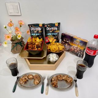 롯데제과 도리토스 갈비천왕치킨맛 X 굽네 갈비천왕 — 5점을 준 리뷰어가 2021년 7월 올린 사용 사진