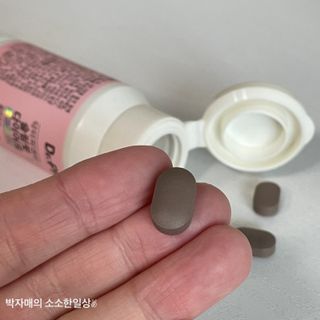 닥터피엔티 [Dr.PNT] 하루 2알로 건강한 다이어트! 한겨울에도 체지방만 쏙~ 슬림핏 다이어트 — 5점을 준 리뷰어가 2023년 3월 올린 사용 사진