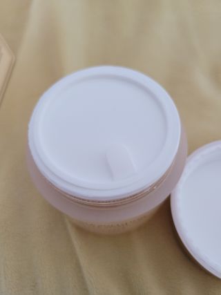 Dr.느루벗 느루벗 링클 솔루션 콘센트레이트 스네일 탄력 달팽이 크림 80g — 5점을 준 리뷰어가 2021년 3월 올린 사용 사진