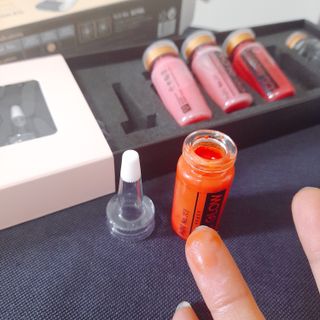 피비에스코리아 [씨씨글로우] 앤 치크 MCTS앰플 5입 + 더마롤러 — 4점을 준 리뷰어가 2021년 11월 올린 사용 사진