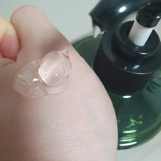프리 [닥터문] 프리미엄 알로에베라 시카 수딩젤 1000ml — 5점을 준 리뷰어가 2024년 8월 올린 사용 사진