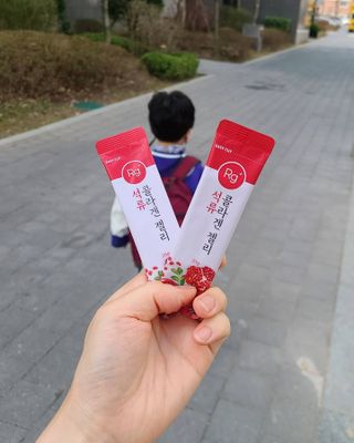 함초록 Rg+ 석류콜라겐젤리 — 5점을 준 리뷰어가 2021년 3월 올린 사용 사진