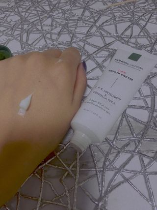 쿤달더마 C.P.R. 시카 밤 리페어 크림 50ml — 5점을 준 리뷰어가 2021년 1월 올린 사용 사진