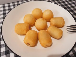 Dog&Ball 독앤볼 [Dog&Ball] 미니찹쌀볼도그 찹쌀치즈볼 — 5점을 준 리뷰어가 2021년 9월 올린 사용 사진