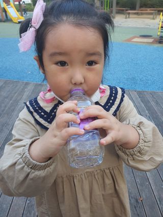 몽베스트 [MONTBEST] 330mL 20병 — 5점을 준 리뷰어가 2021년 10월 올린 사용 사진