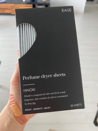 [이즈라이프코스메틱] 퍼퓸 드라이어 시트 히노끼향  or 블랑향 2중 택1 30매 — 4점을 준 리뷰어가 2021년 6월 올린 사용 사진