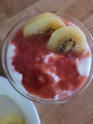 숲골 임실치즈마을 프로바이오 요거트 900ml — 4.5점을 준 리뷰어가 2021년 8월 올린 사용 사진