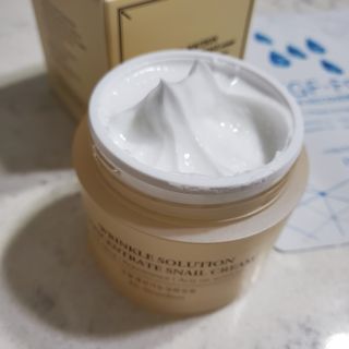 Dr.느루벗 느루벗 링클 솔루션 콘센트레이트 스네일 탄력 달팽이 크림 80g — 5점을 준 리뷰어가 2021년 4월 올린 사용 사진