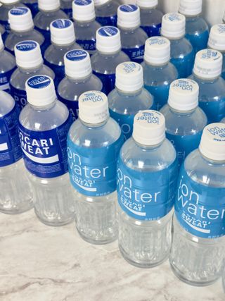 [동아오츠카] 포카리스웨트  500ml PET + 이온워터 500ml PET — 5점을 준 리뷰어가 2025년 6월 올린 사용 사진