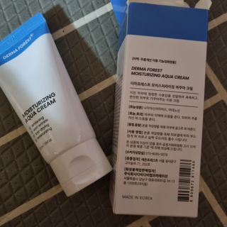 더마포레스트 모이스처라이징 아쿠아크림 / 수분크림 히알루론산 펩타이드 보습 미백 주름개선 — 3.5점을 준 리뷰어가 2021년 7월 올린 사용 사진