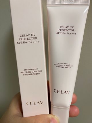 프리마인 선크림만 바꿨을 뿐인데 매일 물 2L챙겨먹고 기초케어 완벽하게 한 물빛피부 완성,셀라브UV프로텍터 — 5점을 준 리뷰어가 2023년 7월 올린 사용 사진